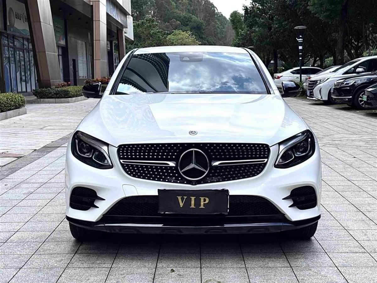 2017年11月奔馳 奔馳GLC  2023款 改款 GLC 260 4MATIC 轎跑SUV