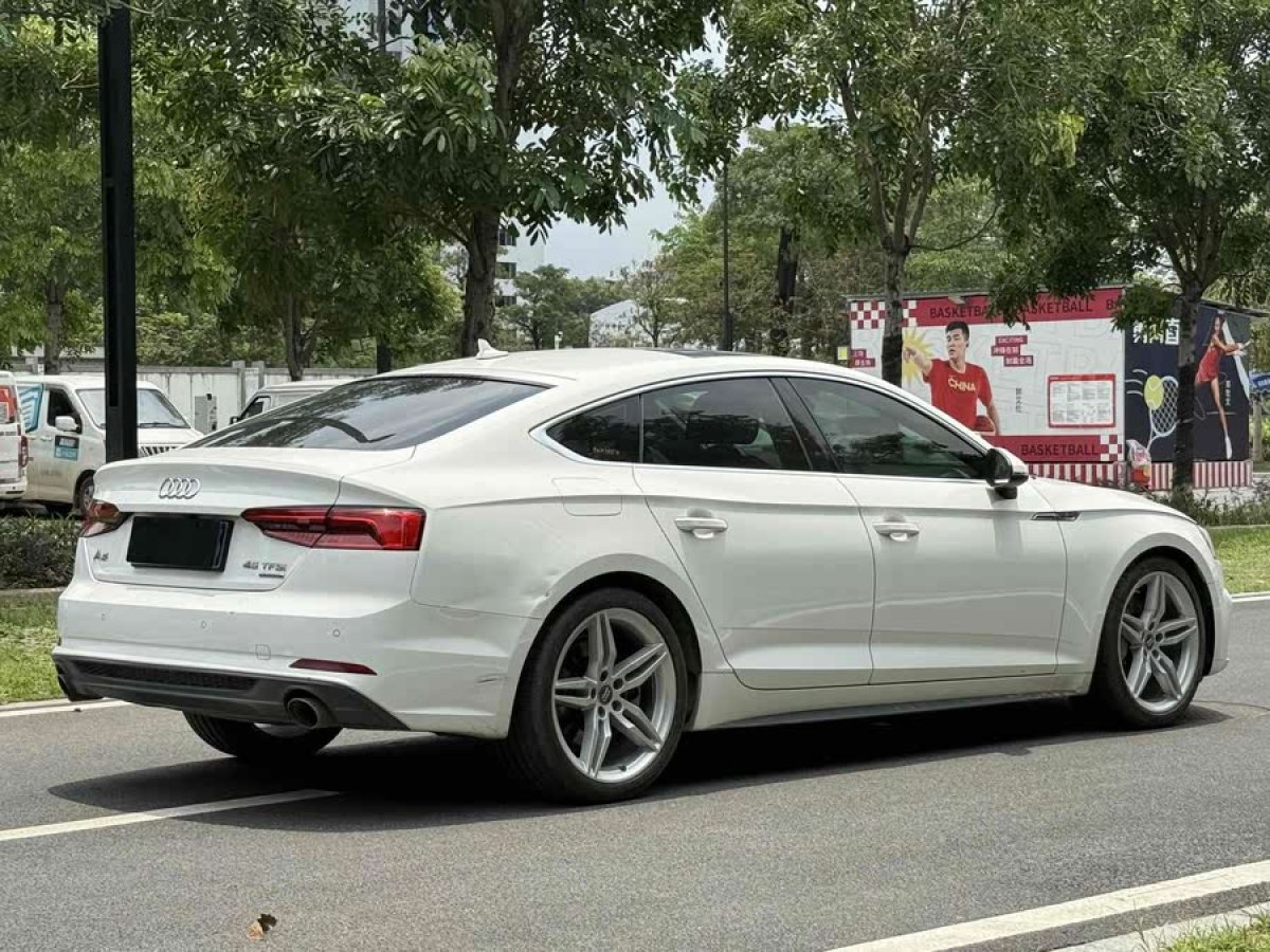奧迪 奧迪A5  2017款 Sportback 45 TFSI 時(shí)尚型圖片