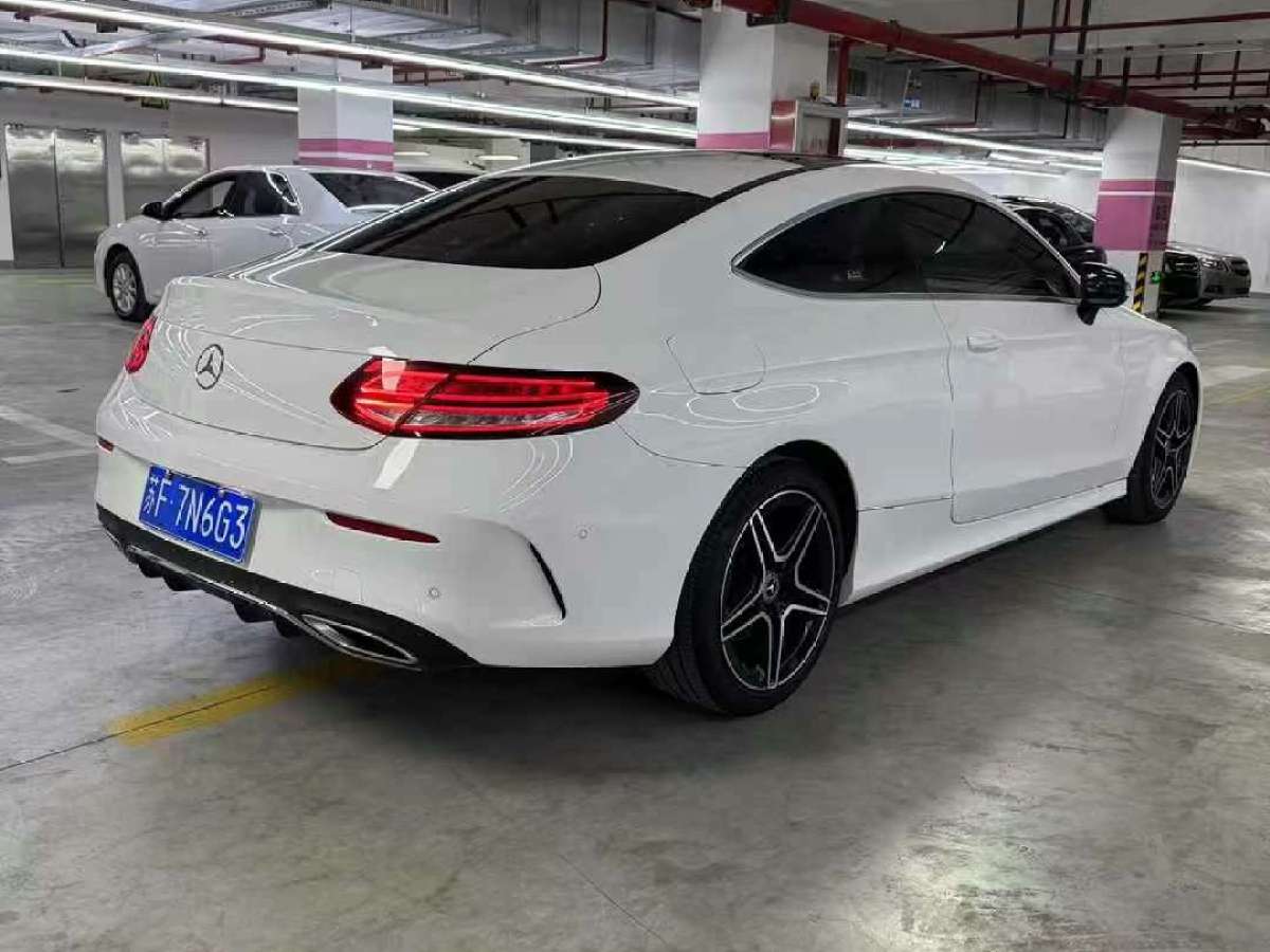 奔馳 奔馳C級  2019款 C 300 轎跑車圖片