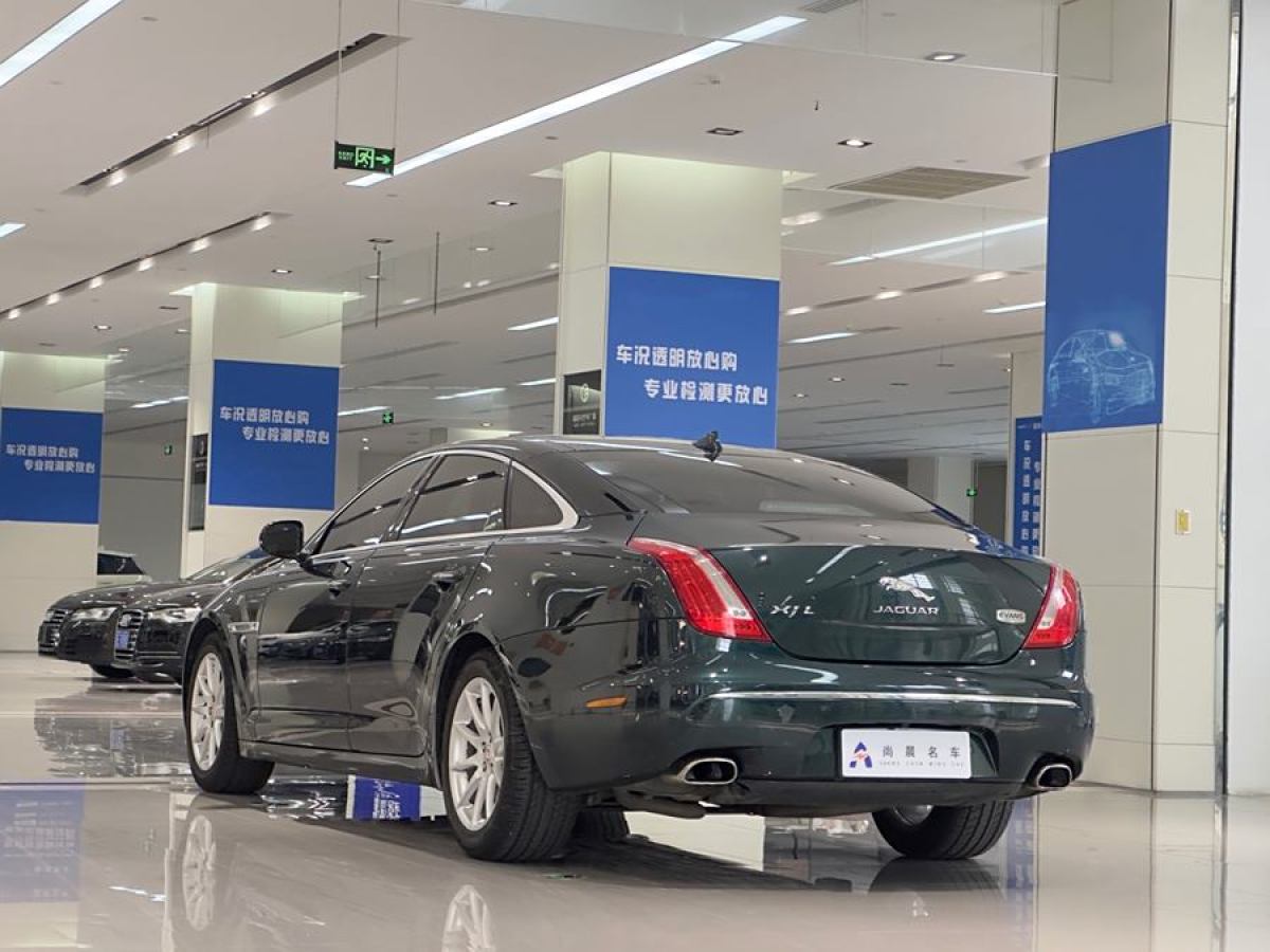 捷豹 XJ  2014款 XJL 2.0T 兩驅典雅商務版圖片