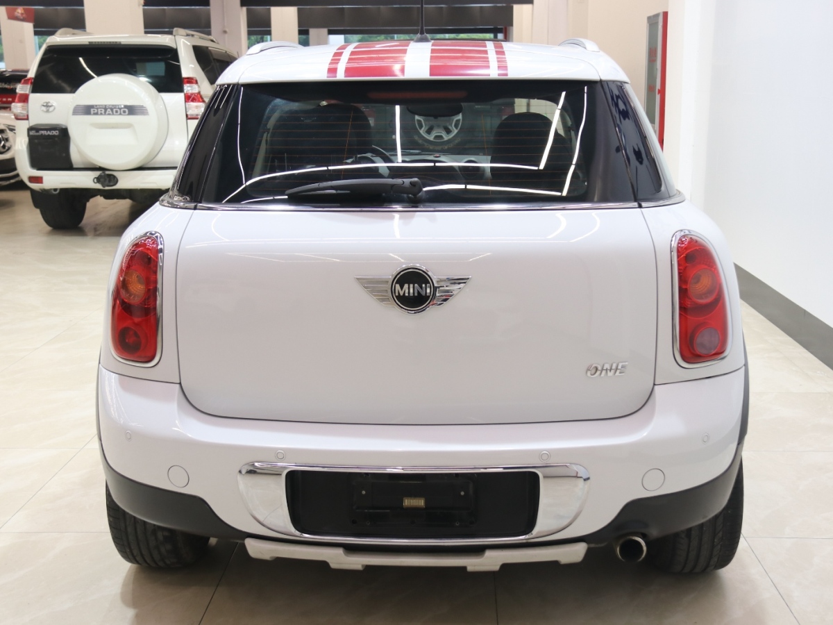 2012年11月MINI COUNTRYMAN  2011款 1.6L ONE