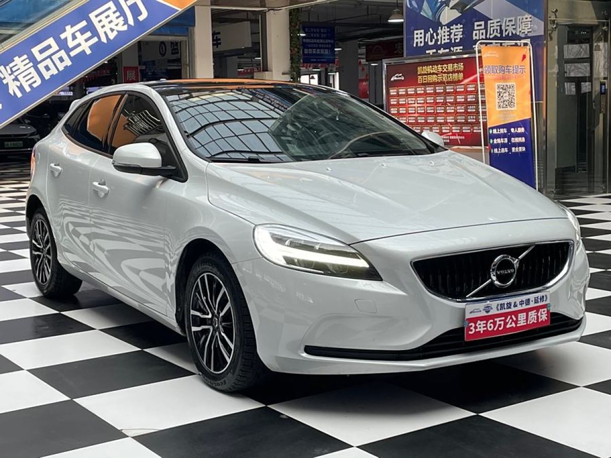 沃爾沃 V40  2017款 T3 智逸版圖片