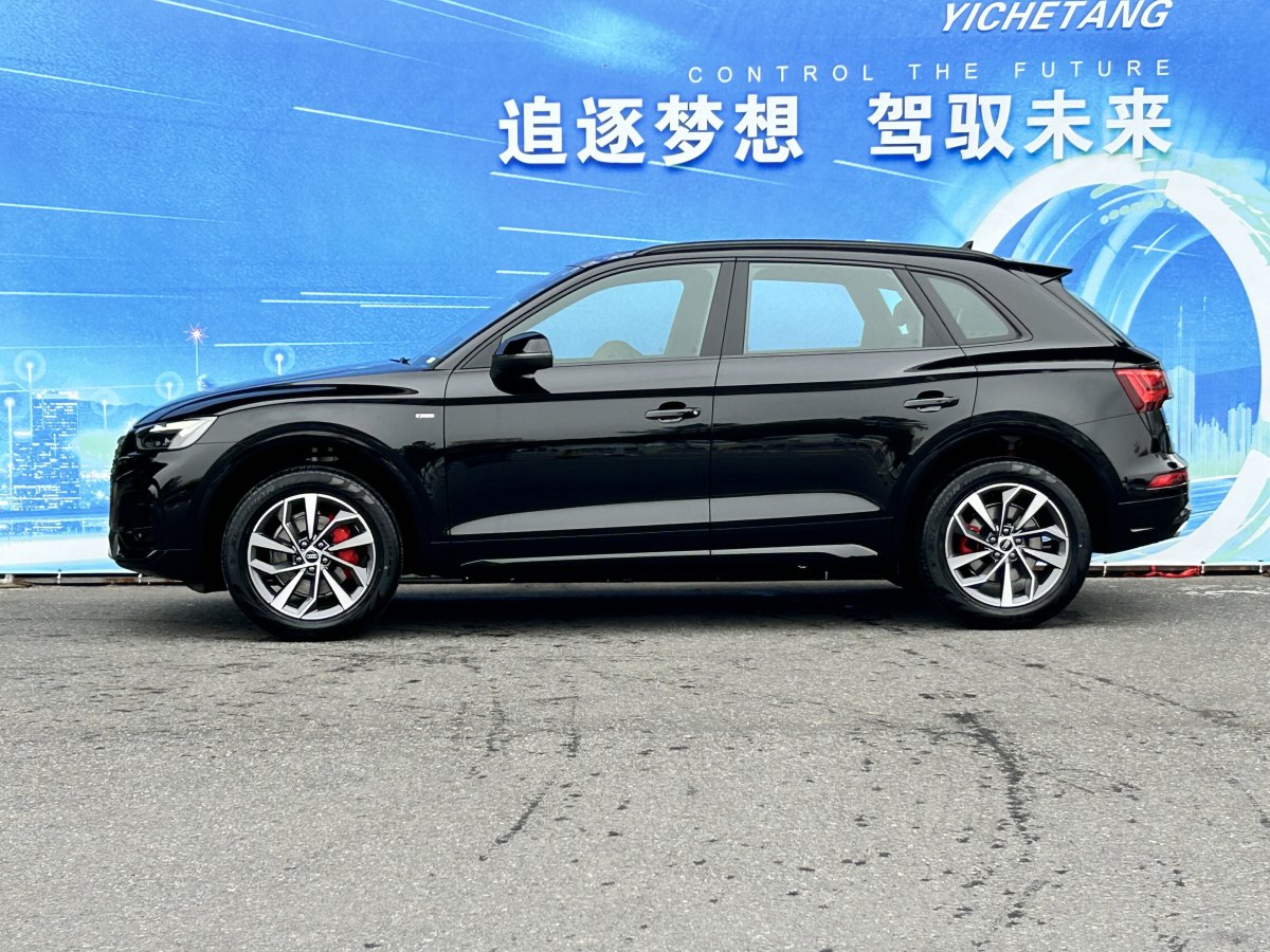 奧迪 奧迪Q5L  2024款 40 TFSI 豪華動感型圖片