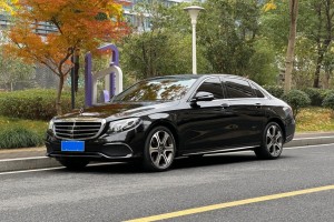 奔驰E级 奔驰 E 320 L 4MATIC