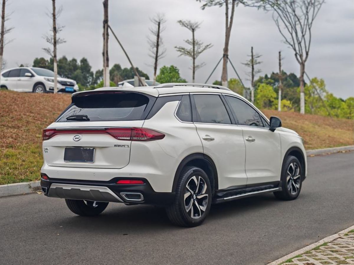 廣汽傳祺 GS5  2019款 270T 自動(dòng)豪華版圖片