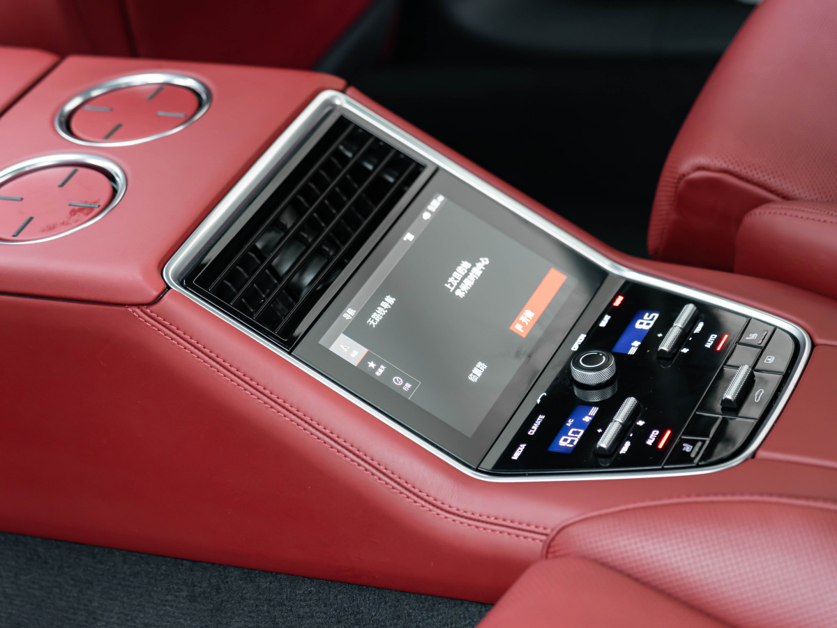 保時(shí)捷 Panamera  2019款 Panamera 4 行政加長(zhǎng)版 2.9T圖片
