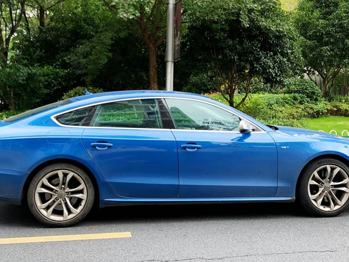 2011年10月奧迪 奧迪S5  2010款 S5 3.0T Sportback