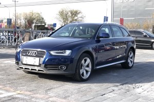 奥迪A4 奥迪 40 TFSI allroad quattro plus版