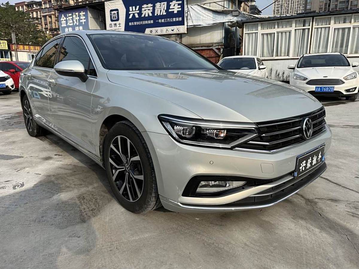 大眾 邁騰  2020款 330TSI DSG 領(lǐng)先型圖片