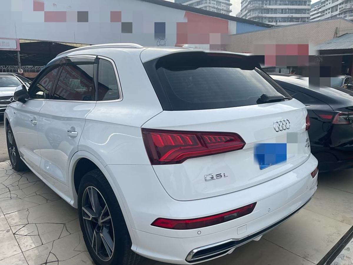 奧迪 奧迪Q5L  2020款 改款 40 TFSI 榮享時尚型圖片