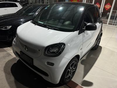 2019年8月 smart fortwo 0.9T 66千瓦硬頂風(fēng)擎版 國VI圖片