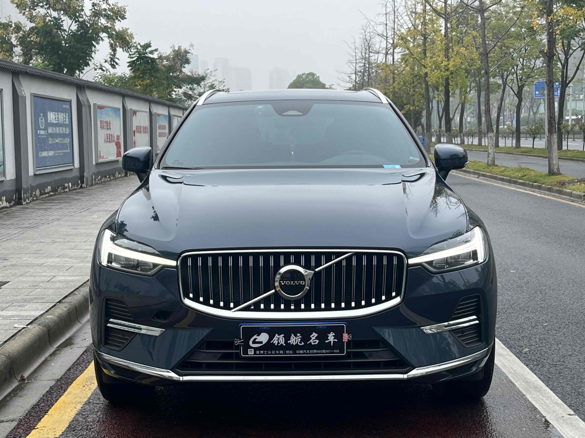 2022年1月沃爾沃 XC60  2022款 B5 四驅(qū)智逸豪華版