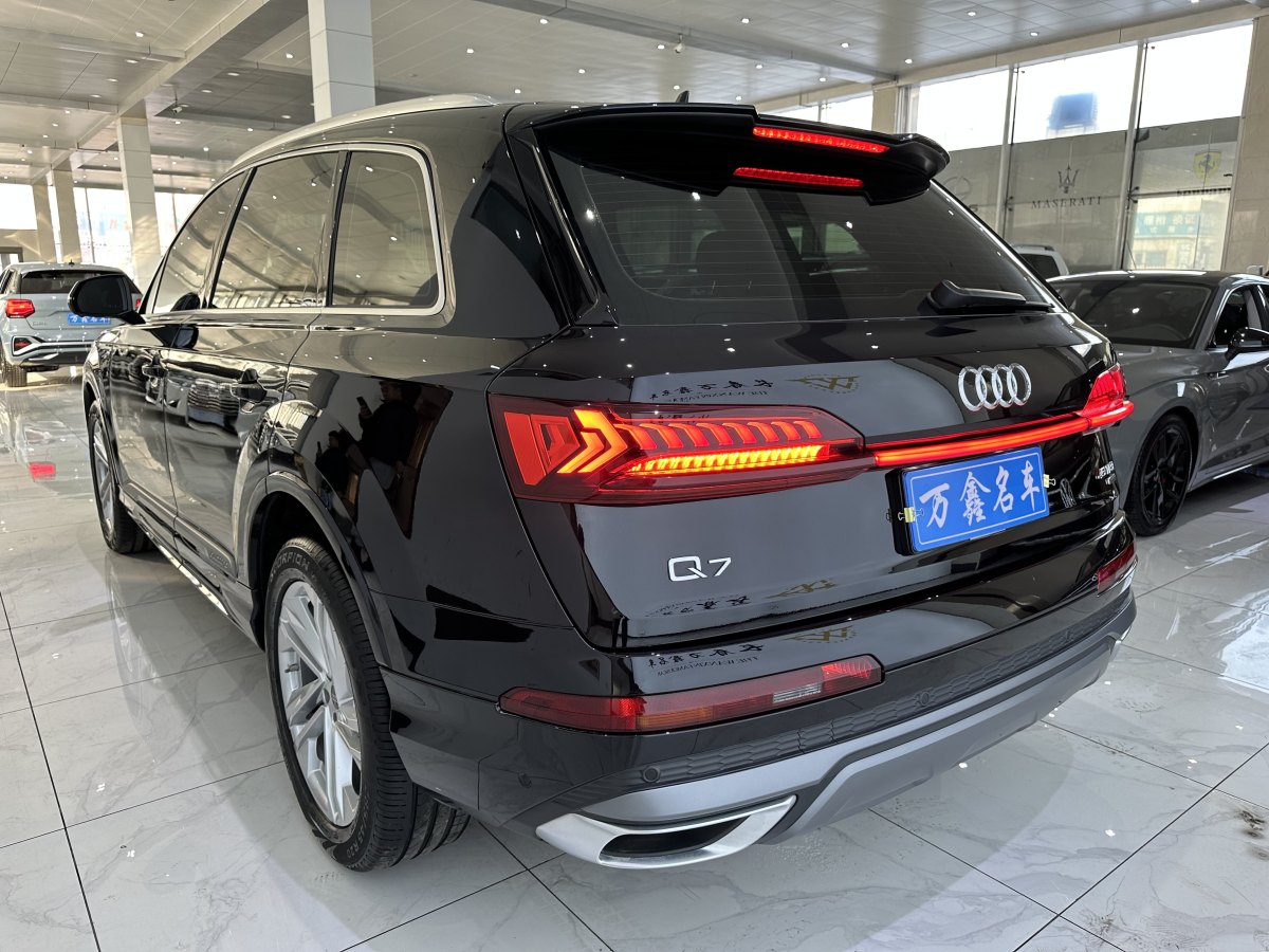 奧迪 奧迪q7 2023款 45 tfsi quattro s line運動型圖片