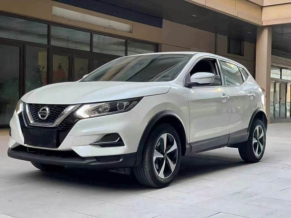 日產(chǎn) 逍客  2023款 經(jīng)典 2.0L CVT XV舒適版圖片