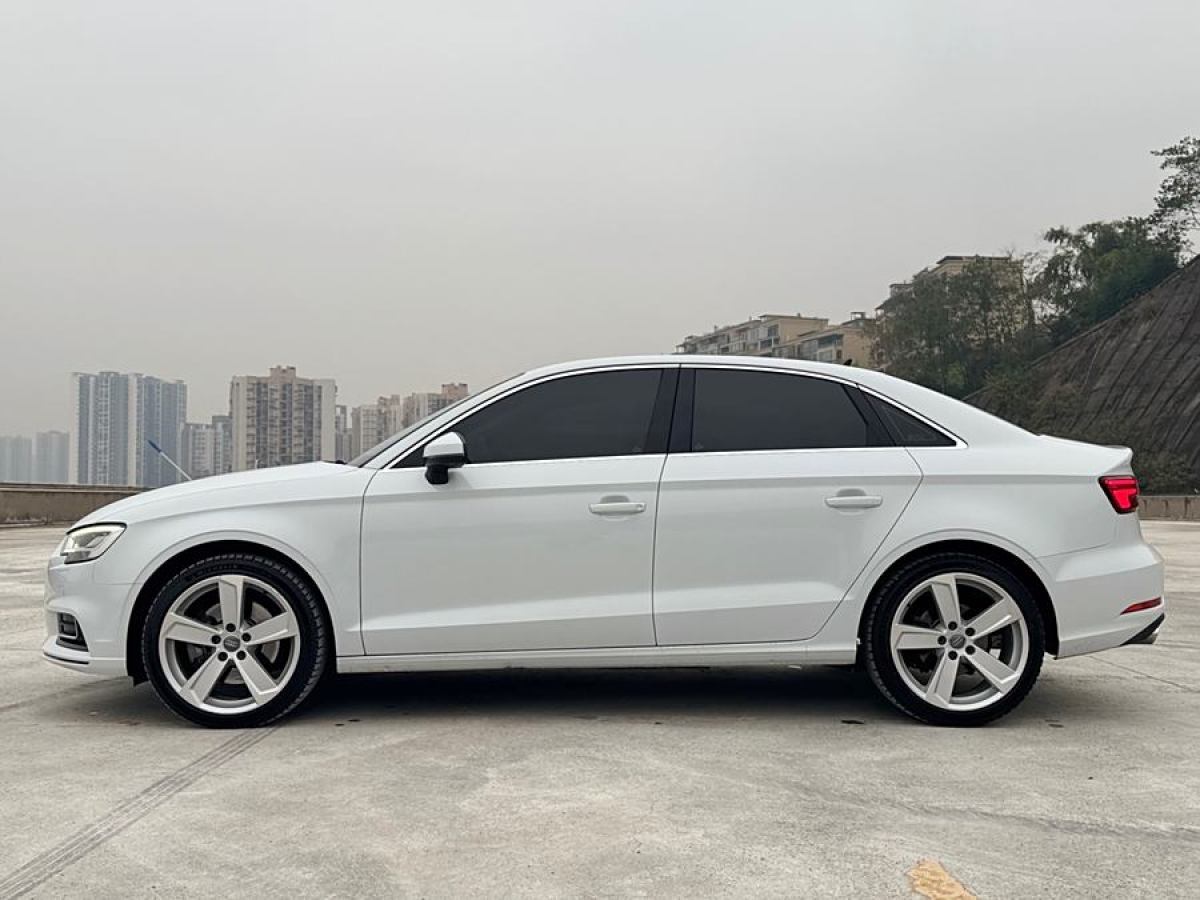 奧迪 奧迪A3  2019款 Limousine 40 TFSI 風(fēng)尚型 國V圖片