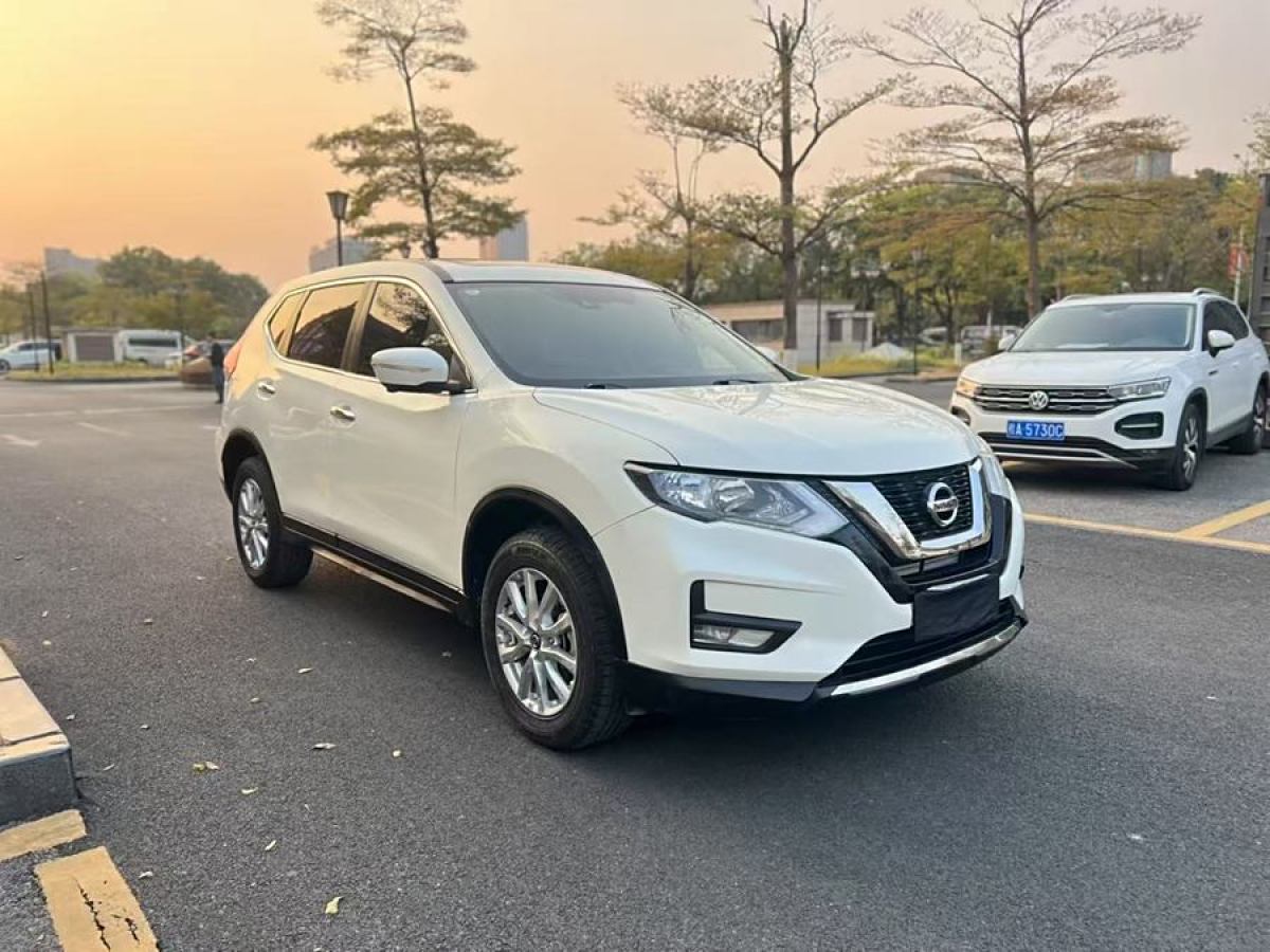 日產(chǎn) 奇駿  2019款 2.0L CVT舒適版 2WD圖片