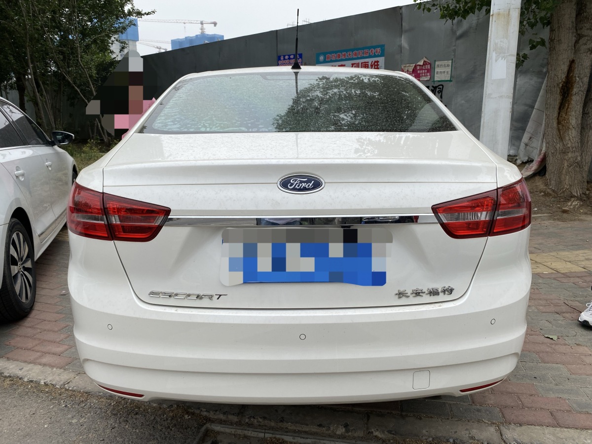 福特 福睿斯  2015款 1.5L 自動時尚型圖片