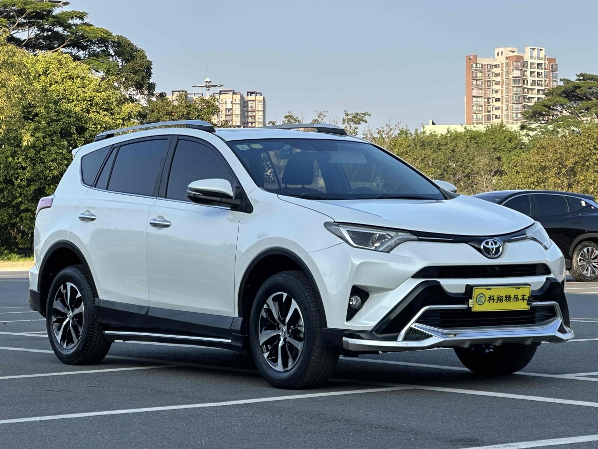 豐田 RAV4  2016款 榮放 2.0L CVT兩驅風尚版圖片