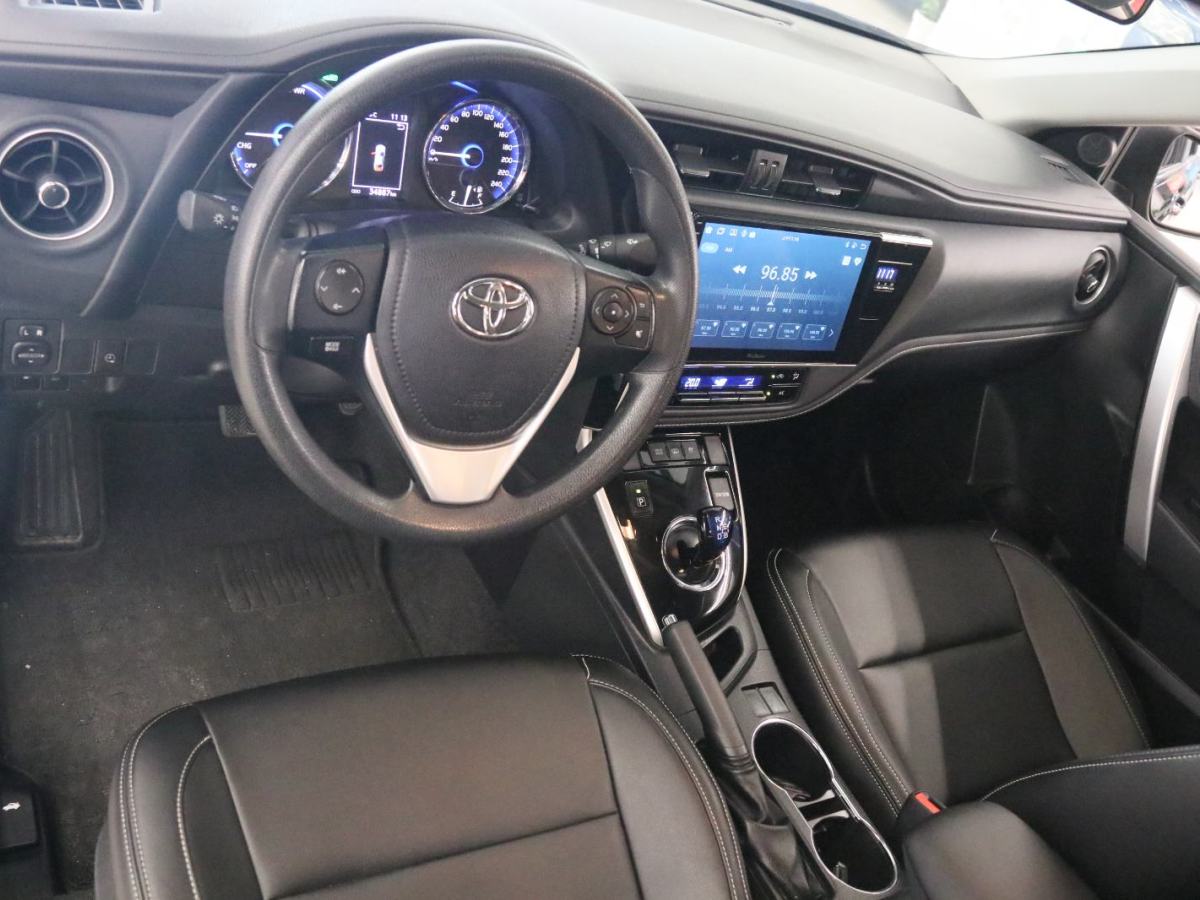 豐田 卡羅拉雙擎E+  2019款 1.8L 領(lǐng)先版圖片