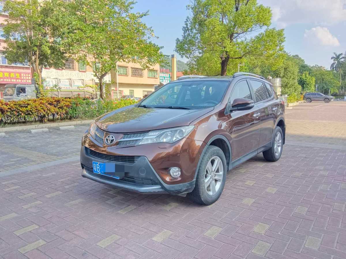 2013年12月豐田 RAV4榮放  2013款 2.5L 自動(dòng)四驅(qū)尊貴版