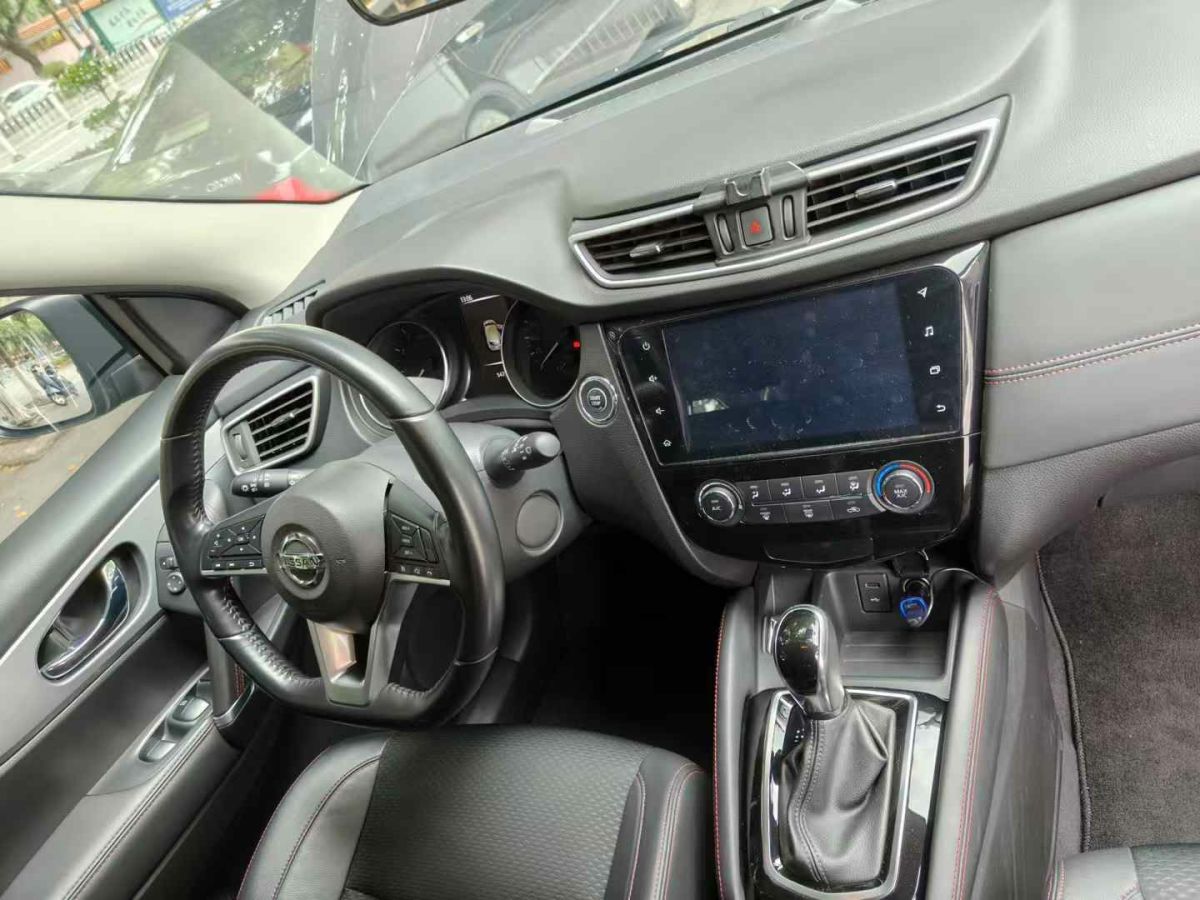 日產(chǎn) 勁客  2020款 1.5L CVT智聯(lián)豪華版圖片