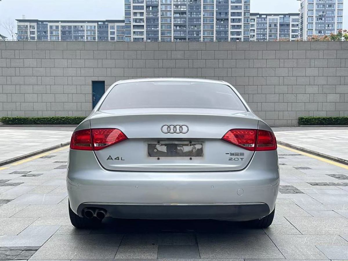 2012年7月奧迪 奧迪A4L  2012款 2.0 TFSI 自動標準型