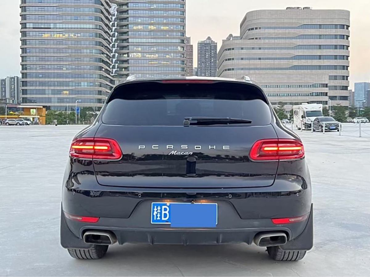 保時(shí)捷 Macan  2014款 Macan 2.0T圖片