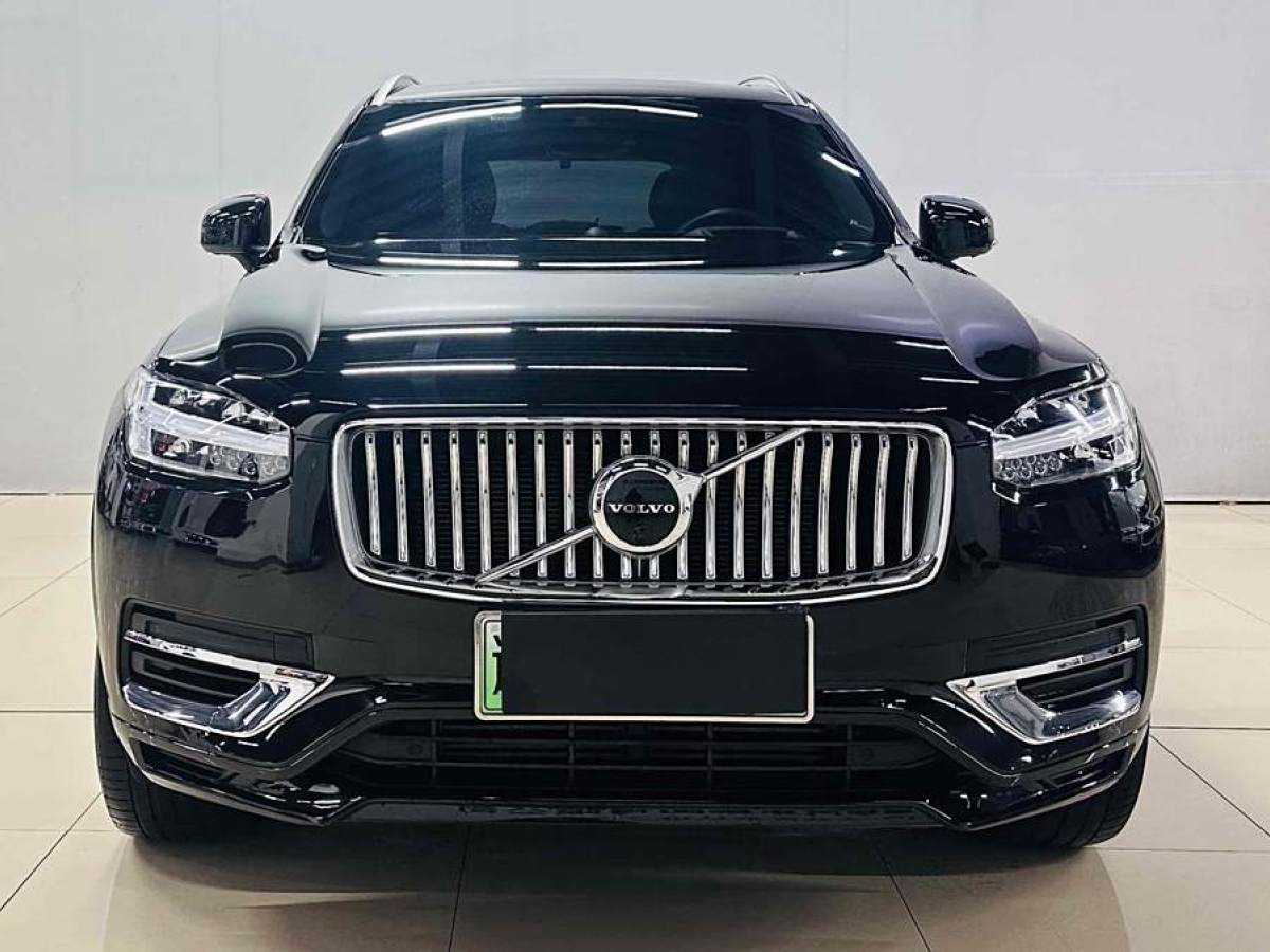 沃爾沃 XC90新能源  2022款 改款 E驅(qū)混動 T8 智尊豪華版 7座圖片