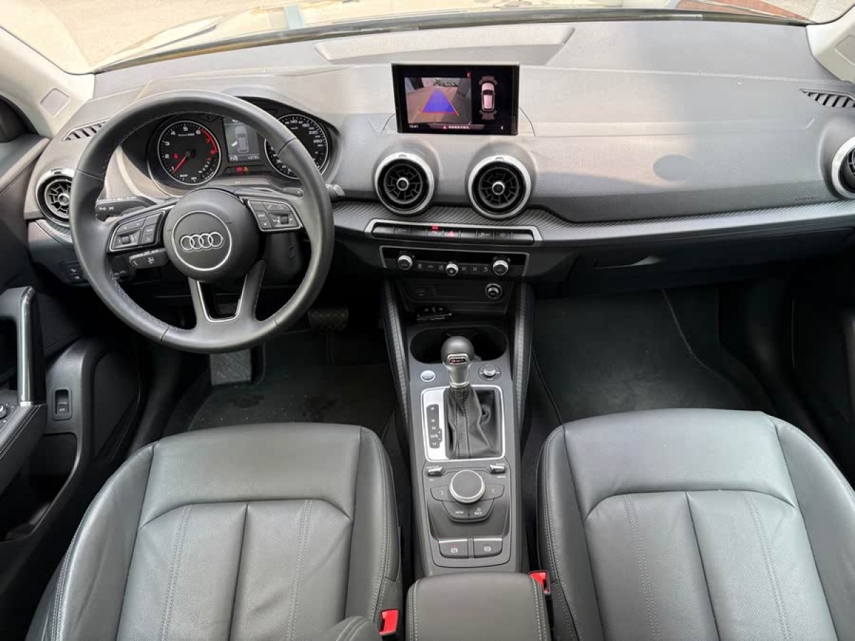 奧迪 奧迪Q2L  2023款 35TFSI 時(shí)尚致雅型圖片