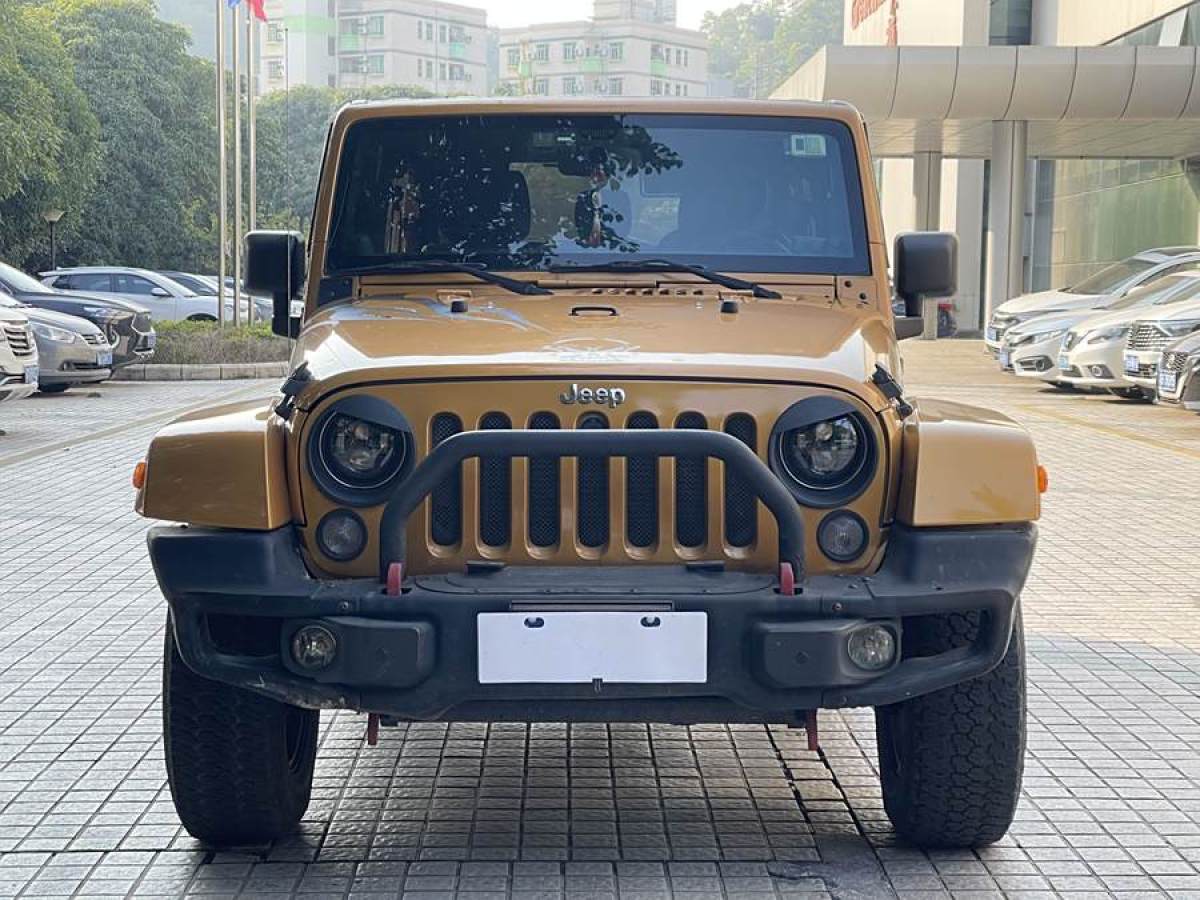 Jeep 牧馬人  2014款 3.0L Sahara 四門版圖片