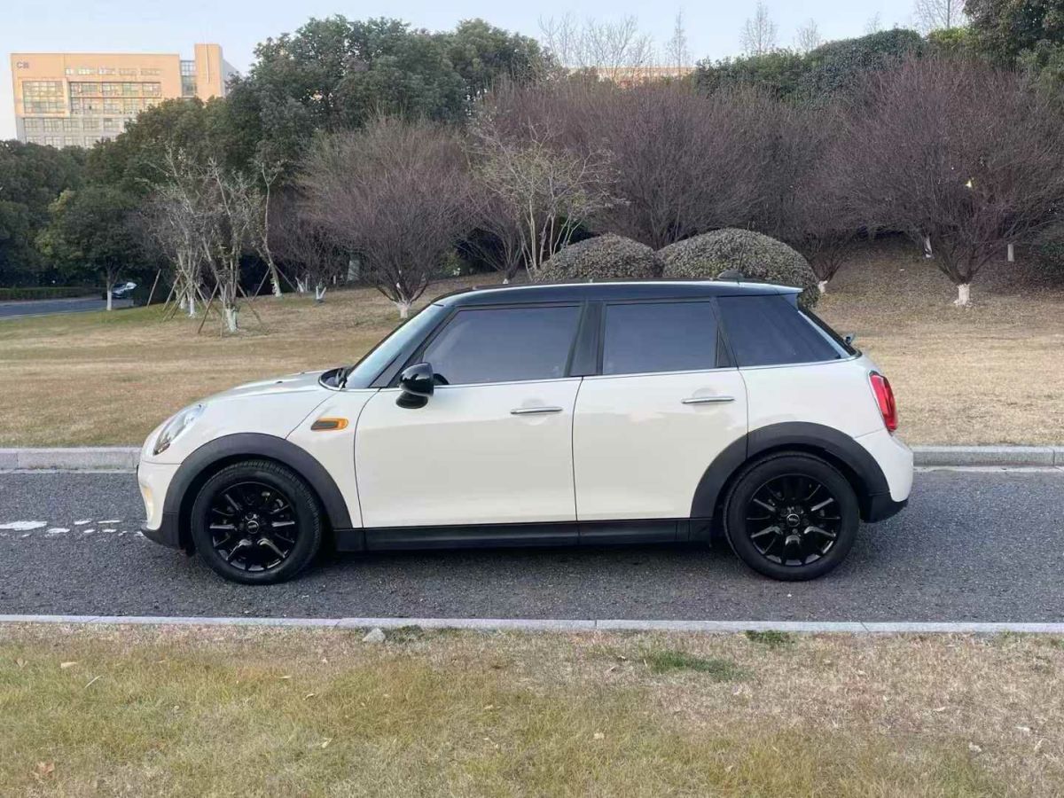 MINI MINI  2017款 2.0T COOPER S 賽車(chē)控圖片