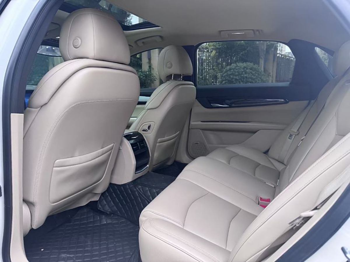 凱迪拉克 CT6  2017款 28T 精英型圖片