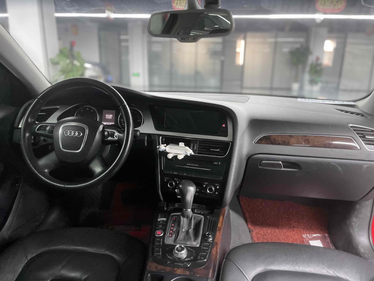 奧迪 奧迪A4L  2012款 2.0 TFSI 自動舒適型圖片