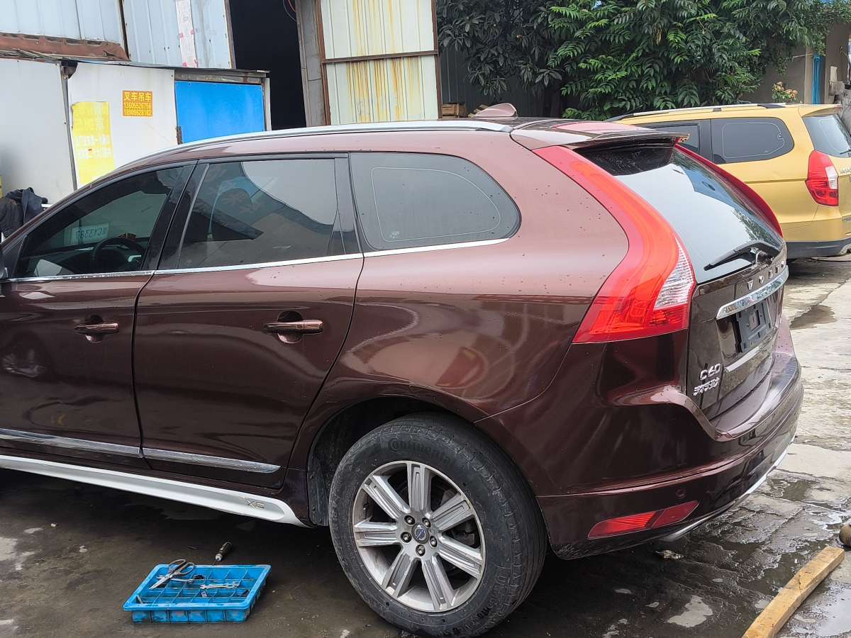 沃爾沃 XC60  2015款 T5 AWD 智遠(yuǎn)版圖片