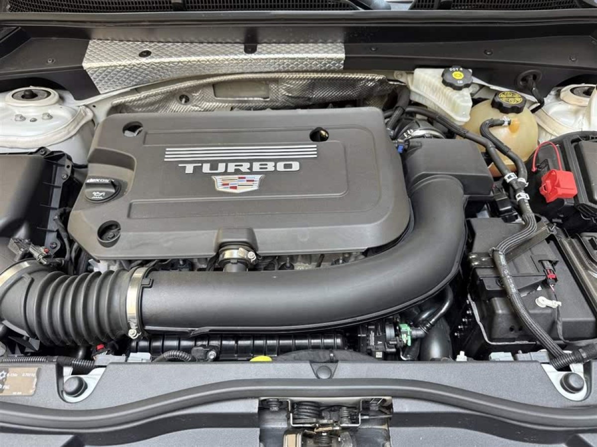 凱迪拉克 XT4  2020款 改款 28T 兩驅(qū)領(lǐng)先型圖片