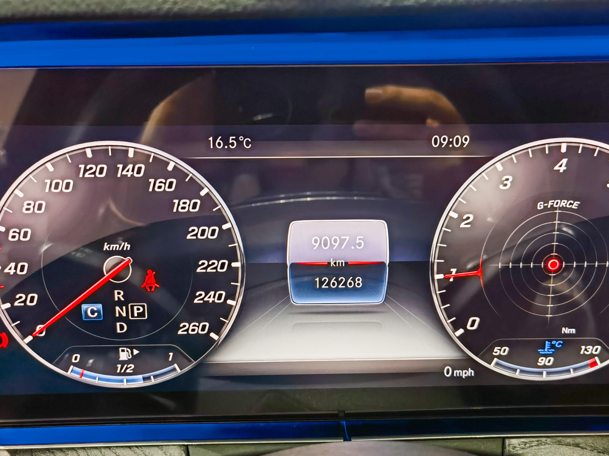 奔驰 奔驰E级  2017款 E 300 L 运动豪华型图片