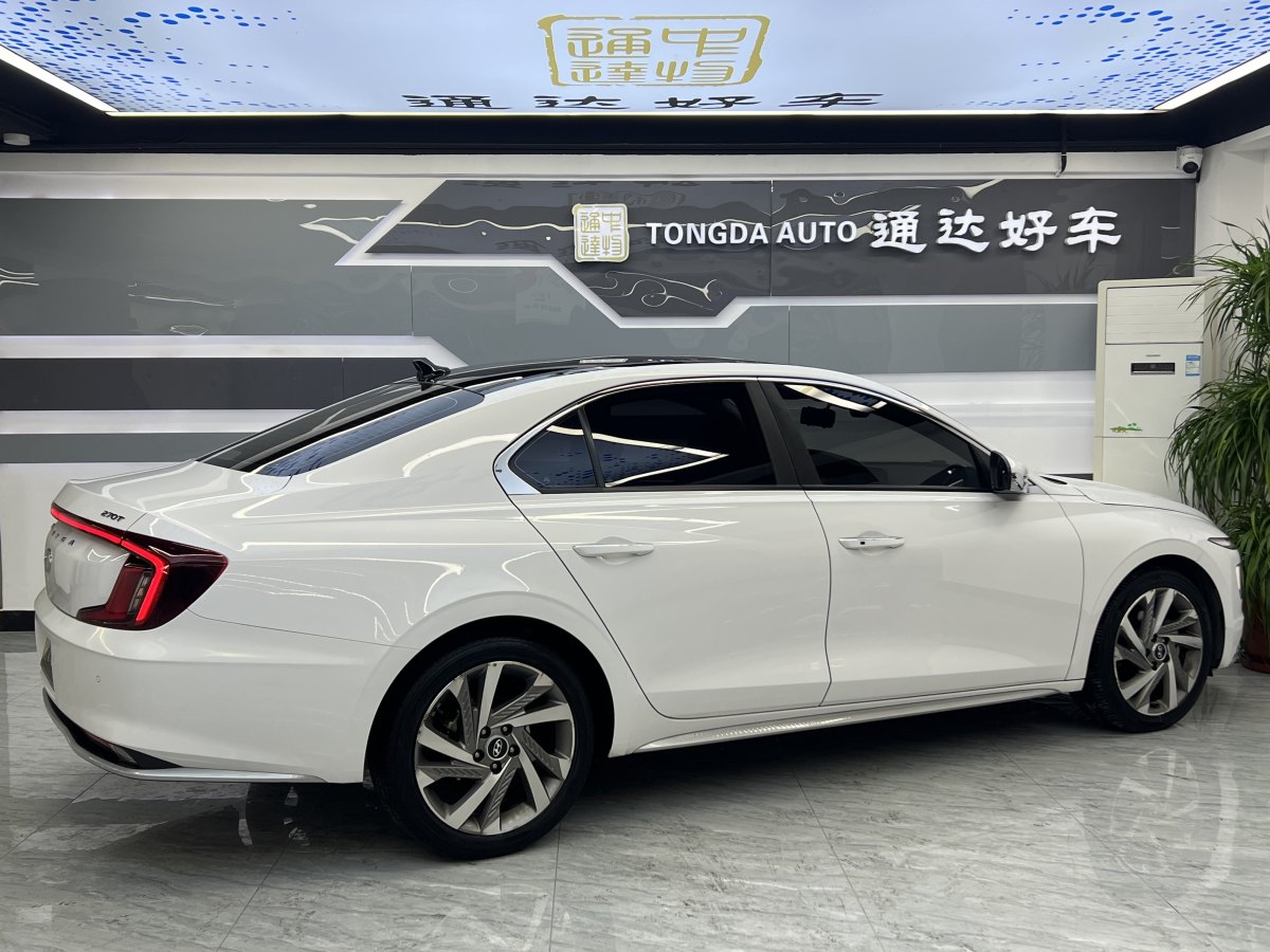 現(xiàn)代 名圖  2021款 270TGDi DCT尊貴版LUX圖片