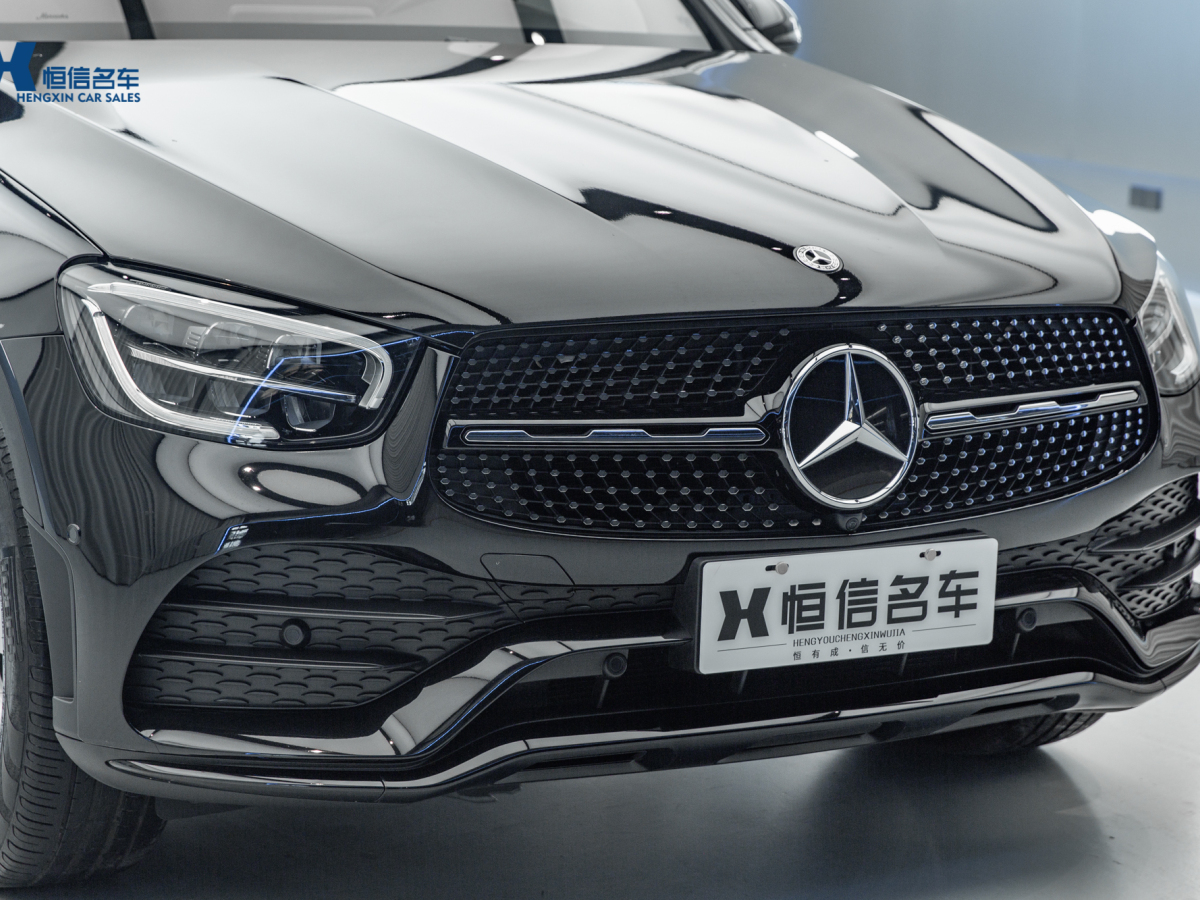 奔馳 奔馳GLC  2021款 GLC 260 4MATIC 轎跑SUV圖片