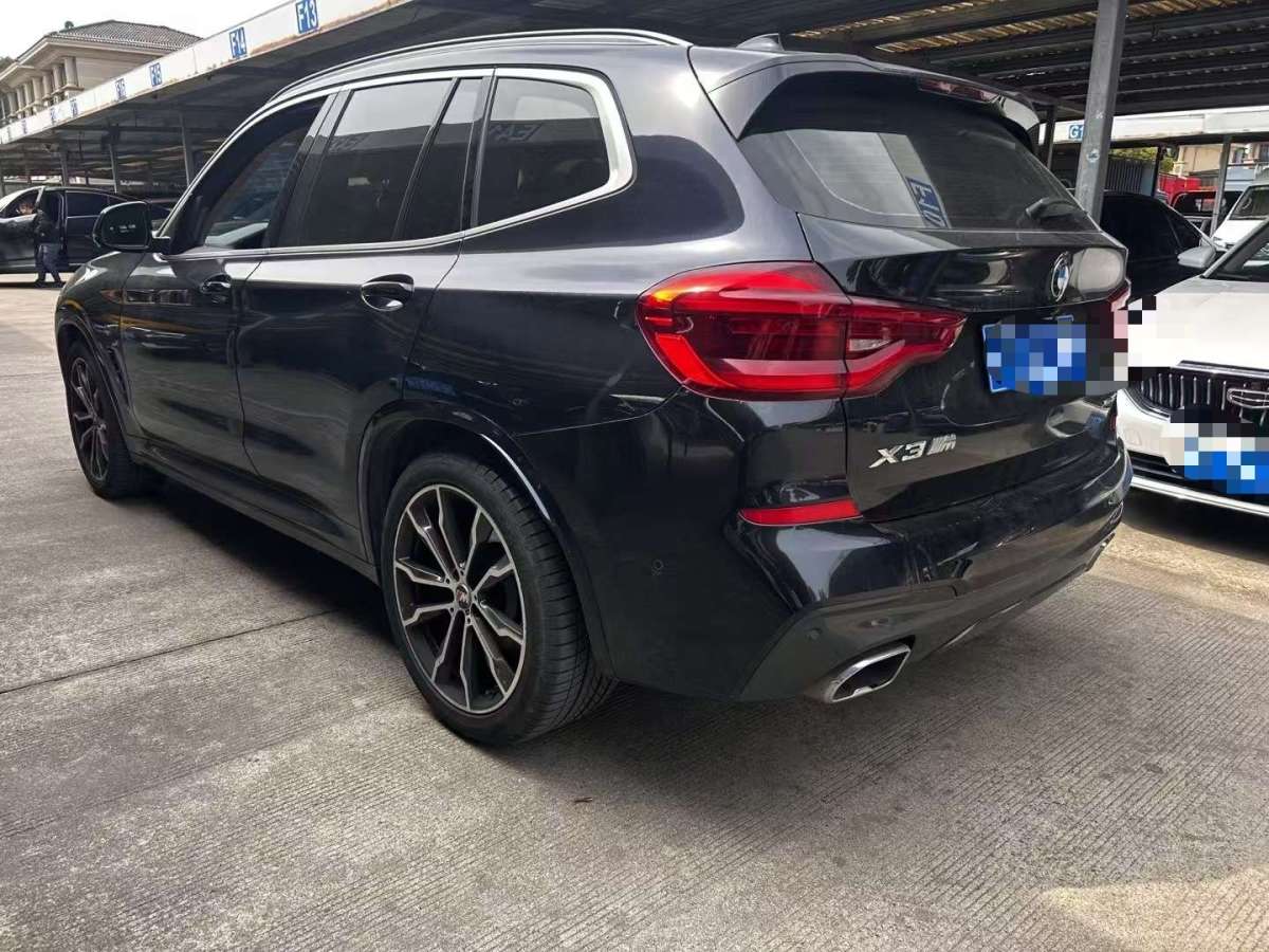 寶馬 寶馬X3  2021款 xDrive30i 領(lǐng)先型 M運(yùn)動套裝圖片