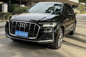 奧迪Q7 奧迪 55 TFSI quattro S line運(yùn)動(dòng)型