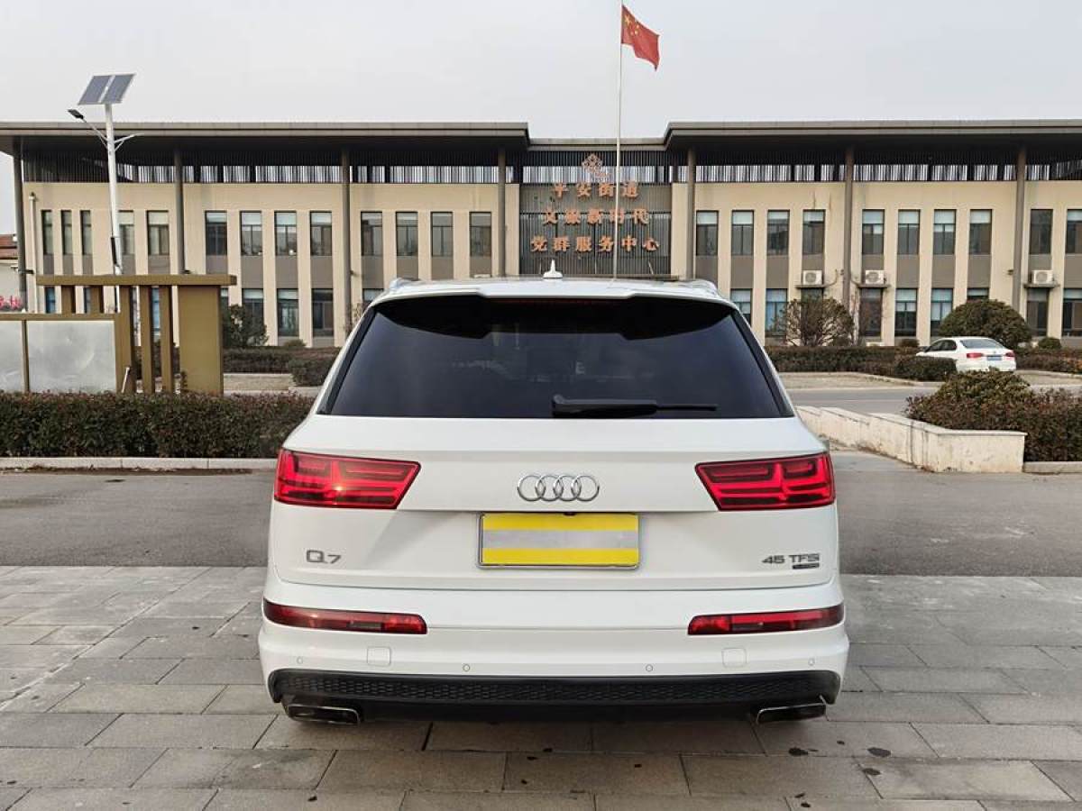 奧迪 奧迪Q7  2016款 45 TFSI S line運(yùn)動型圖片