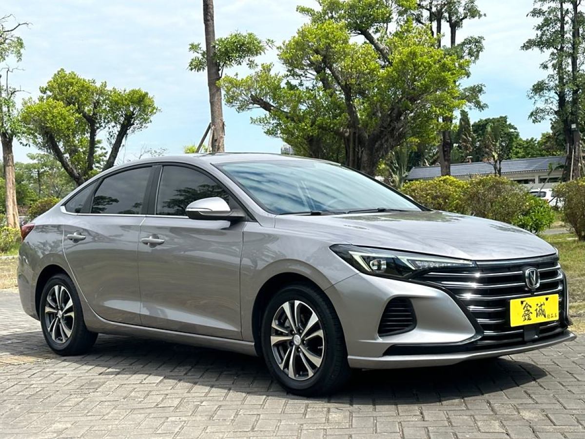 長(zhǎng)安 逸動(dòng)  2020款 PLUS 1.6L GDI 自動(dòng)豪華型圖片