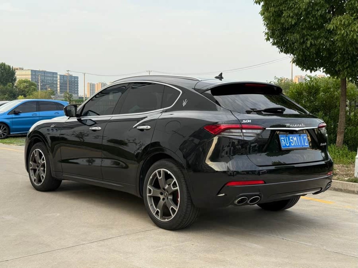 瑪莎拉蒂 Levante  2022款 2.0T GT鋒芒版圖片