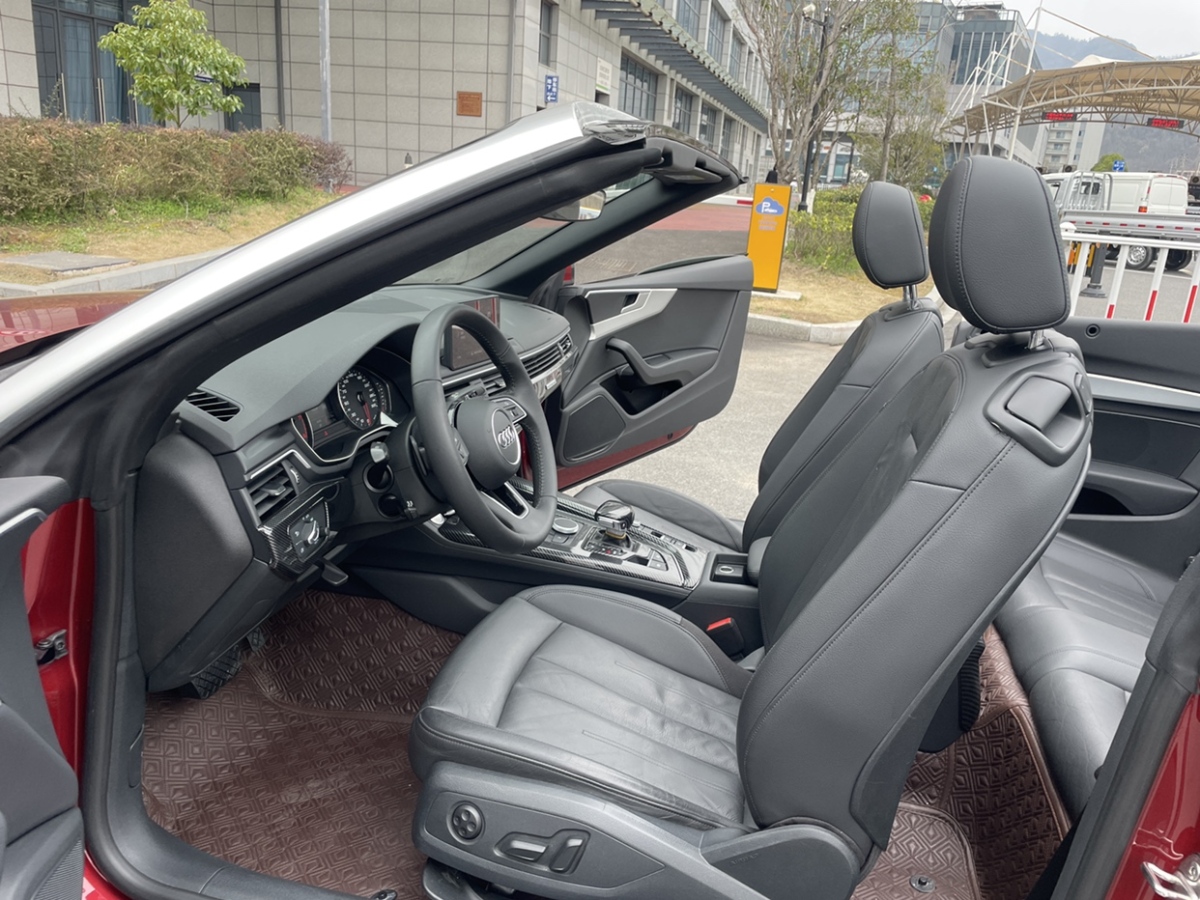 奧迪 奧迪A5  2019款 Cabriolet 40 TFSI 時(shí)尚型圖片