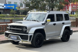 坦克300共創(chuàng) 坦克 2.0T 賽博坦克