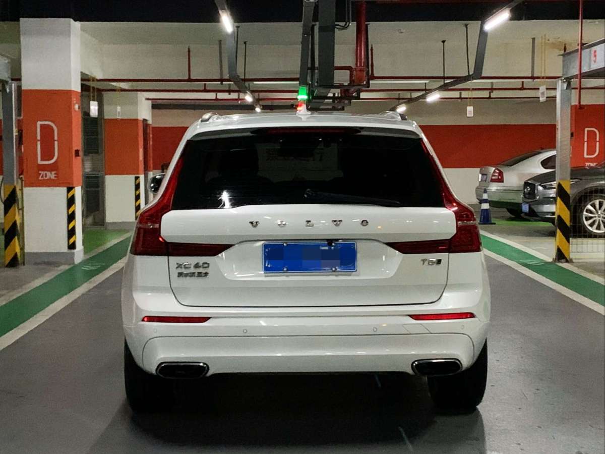 沃爾沃 XC60  2019款 T5 四驅智逸版圖片