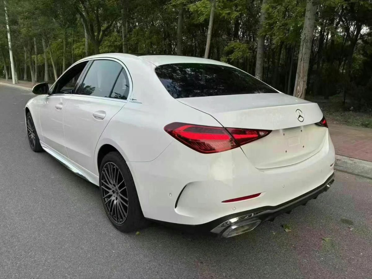 奔馳 奔馳C級  2023款 C 200 L 運(yùn)動版圖片