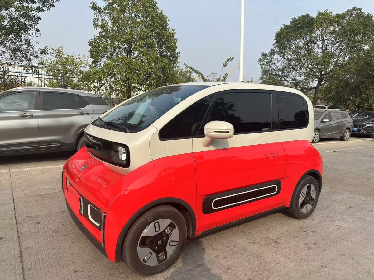 寶駿 寶駿KiWi EV  2021款 設計師 三元鋰圖片