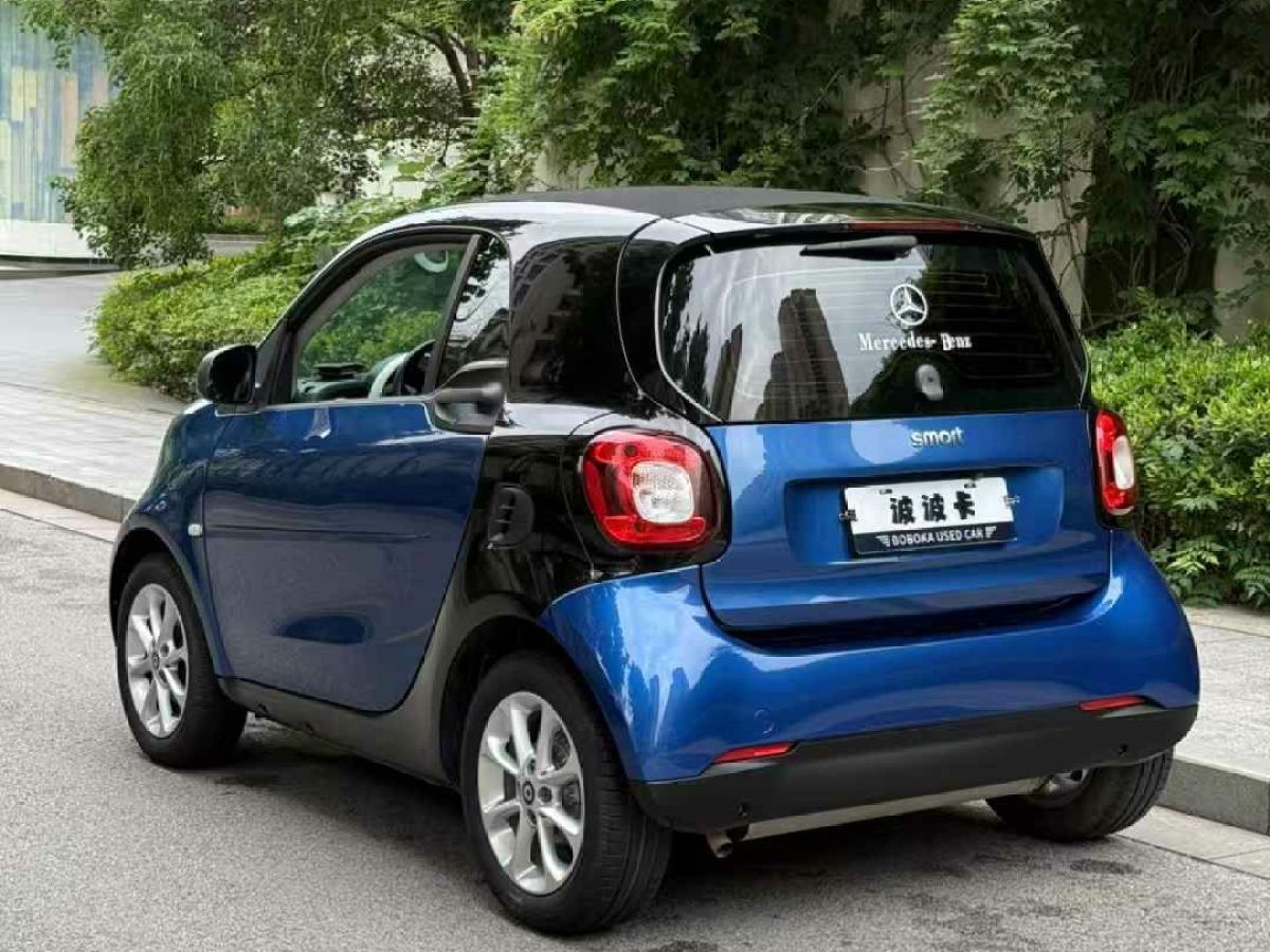 smart fortwo 圖片