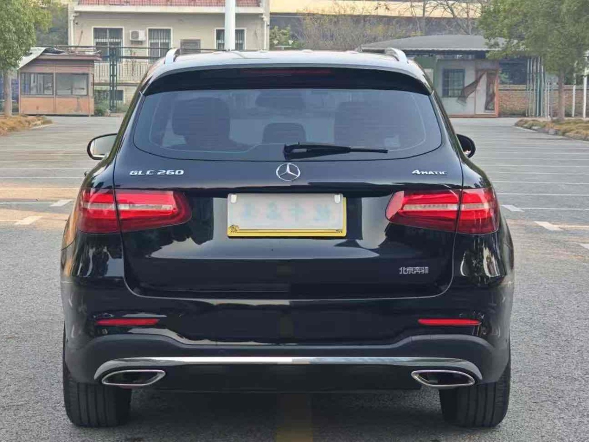 奔馳 奔馳GLC  2018款 改款 GLC 260 4MATIC 豪華型圖片